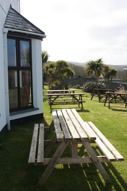 The Wootons Inn Tintagel Exterior photo