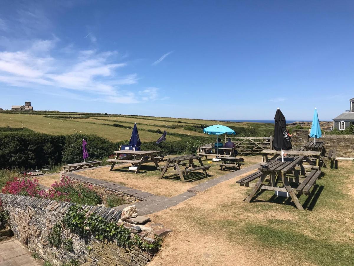 The Wootons Inn Tintagel Exterior photo